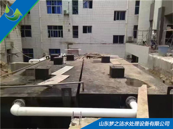生活大菠萝网站入口设备安装现场
